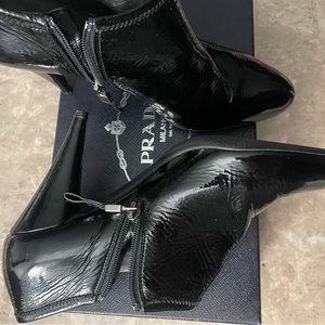 Prada patent leather shoes, please look at ALL pix for flaws and details.